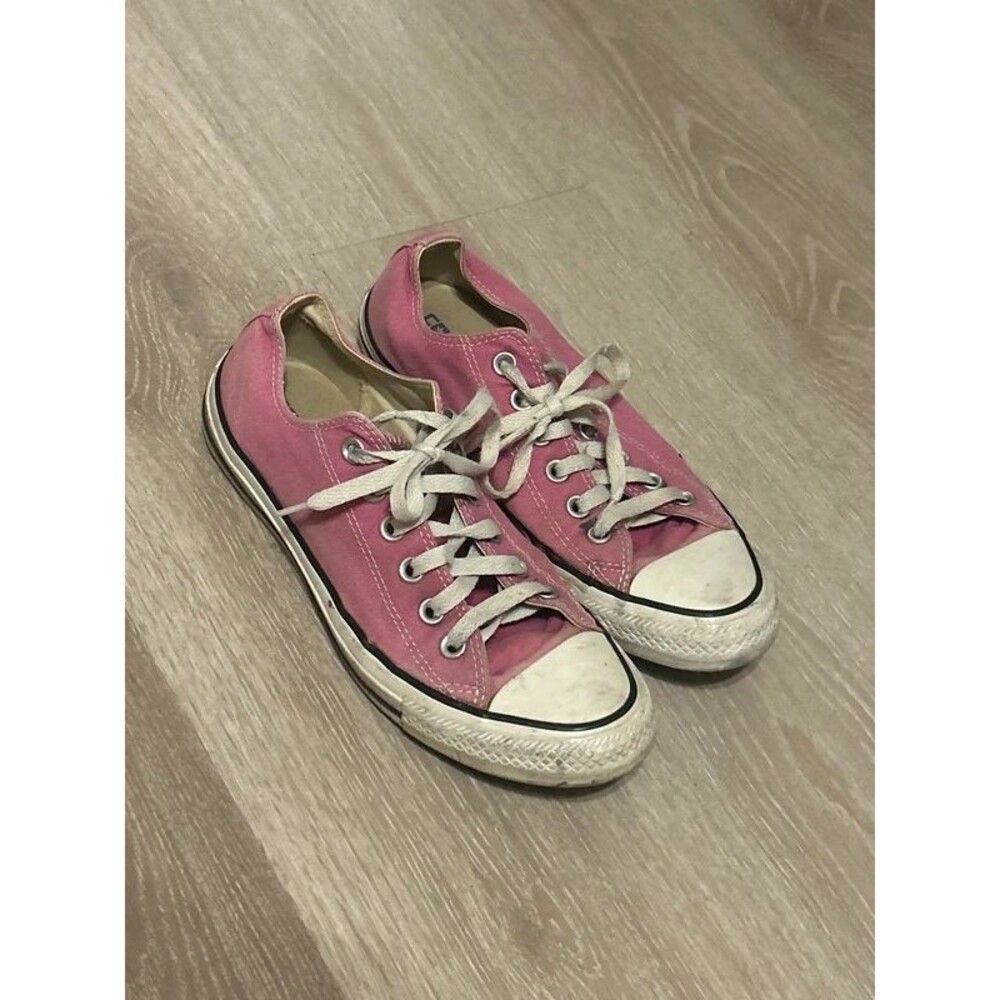 Converse All Star Pink Low Top Sneakers Sz W8